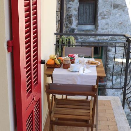Appartamento Ca' Baci' Pigna Dış mekan fotoğraf